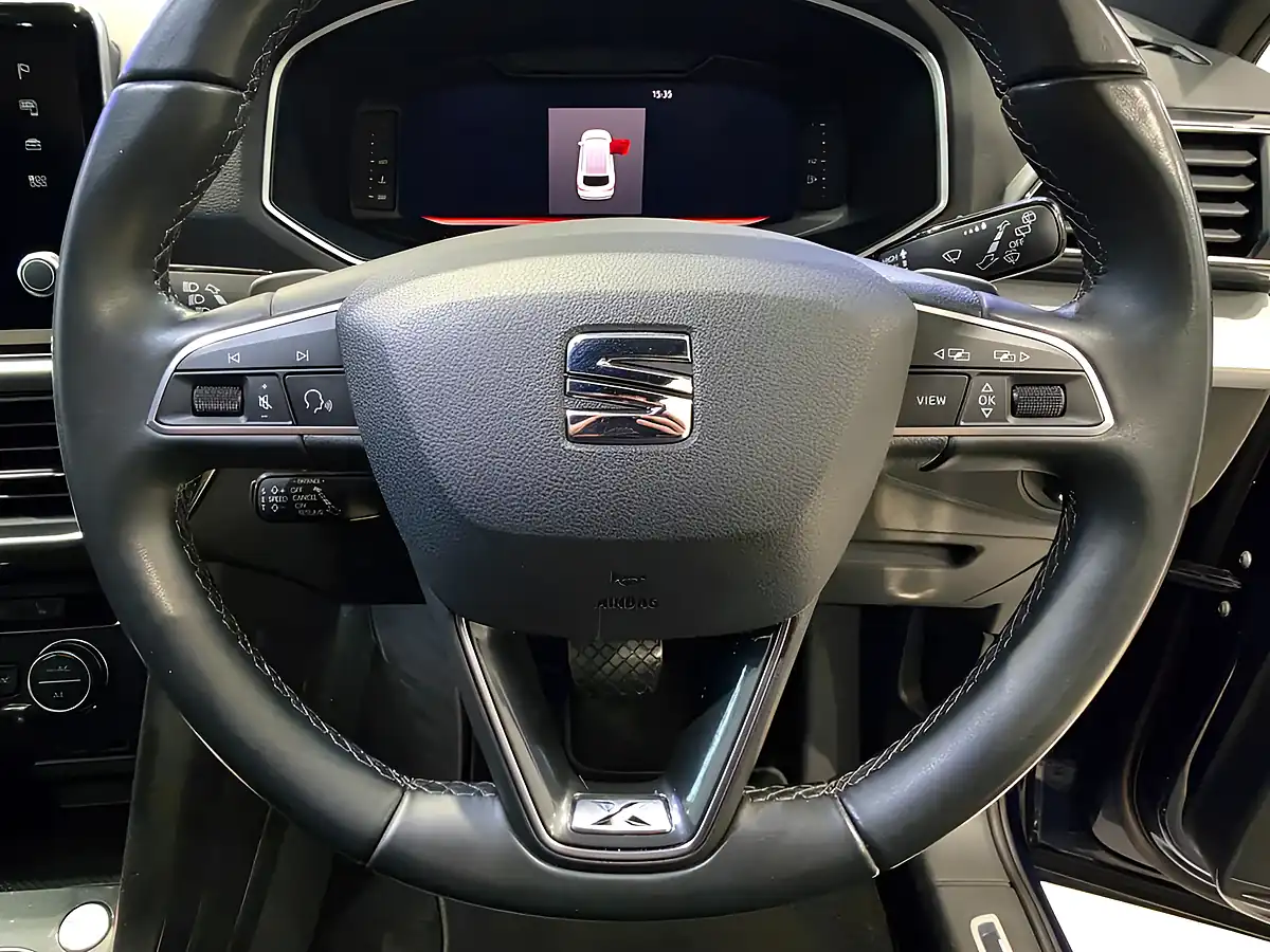 Used 2019 SEAT Tarraco Xcellence Lux Blue - Interior and Exterior details 11