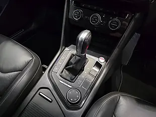 Used 2019 SEAT Tarraco Xcellence Lux Blue - Interior and Exterior details 13