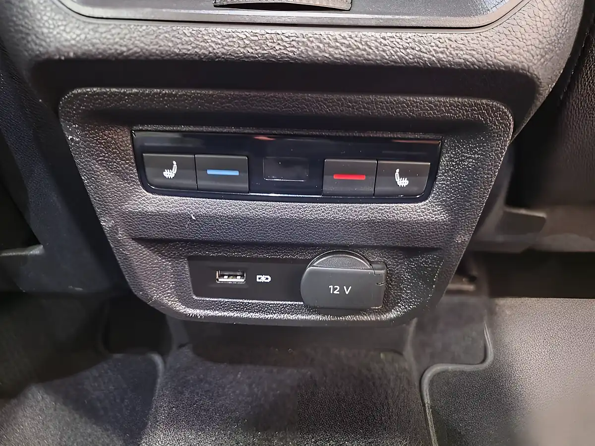 Used 2019 SEAT Tarraco Xcellence Lux Blue - Interior and Exterior details 15