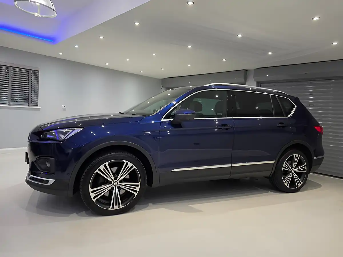 Used 2019 SEAT Tarraco Xcellence Lux Blue - Interior and Exterior details 8