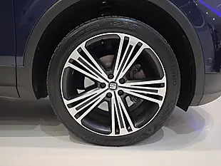 Used 2019 SEAT Tarraco Xcellence Lux Blue - Interior and Exterior details 9