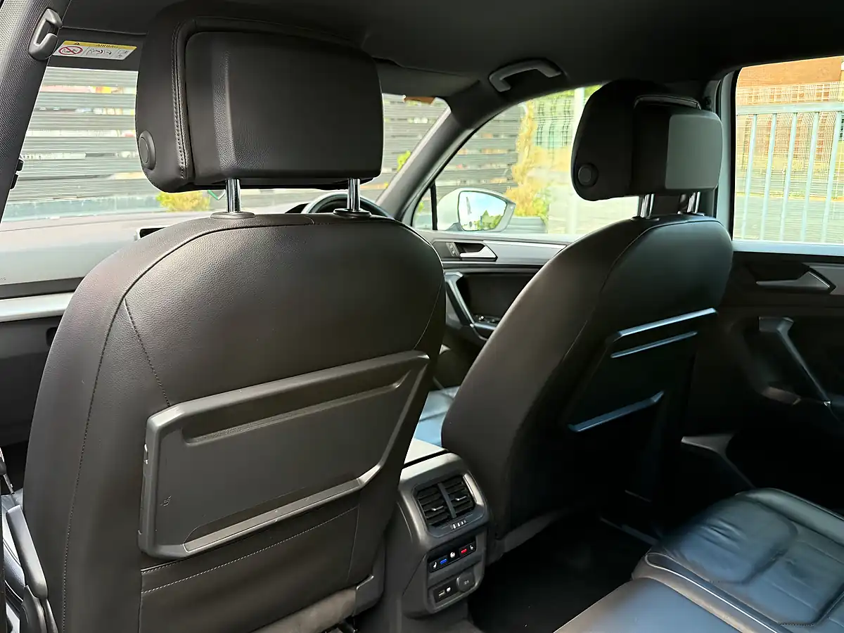 Used 2019 SEAT Tarraco Xcellence Lux Nevada White Metallic - Interior and Exterior details 12