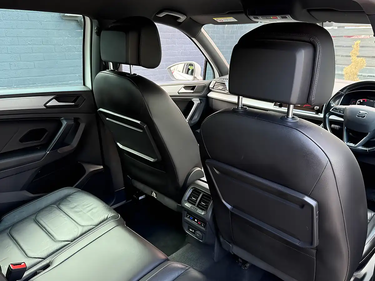 Used 2019 SEAT Tarraco Xcellence Lux Nevada White Metallic - Interior and Exterior details 13