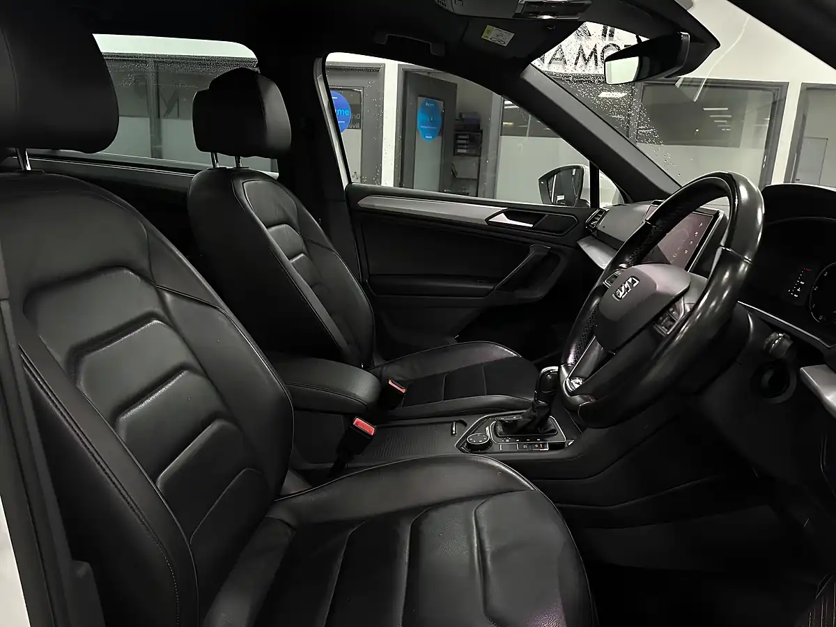 Used 2019 SEAT Tarraco Xcellence Lux White - Interior and Exterior details 14