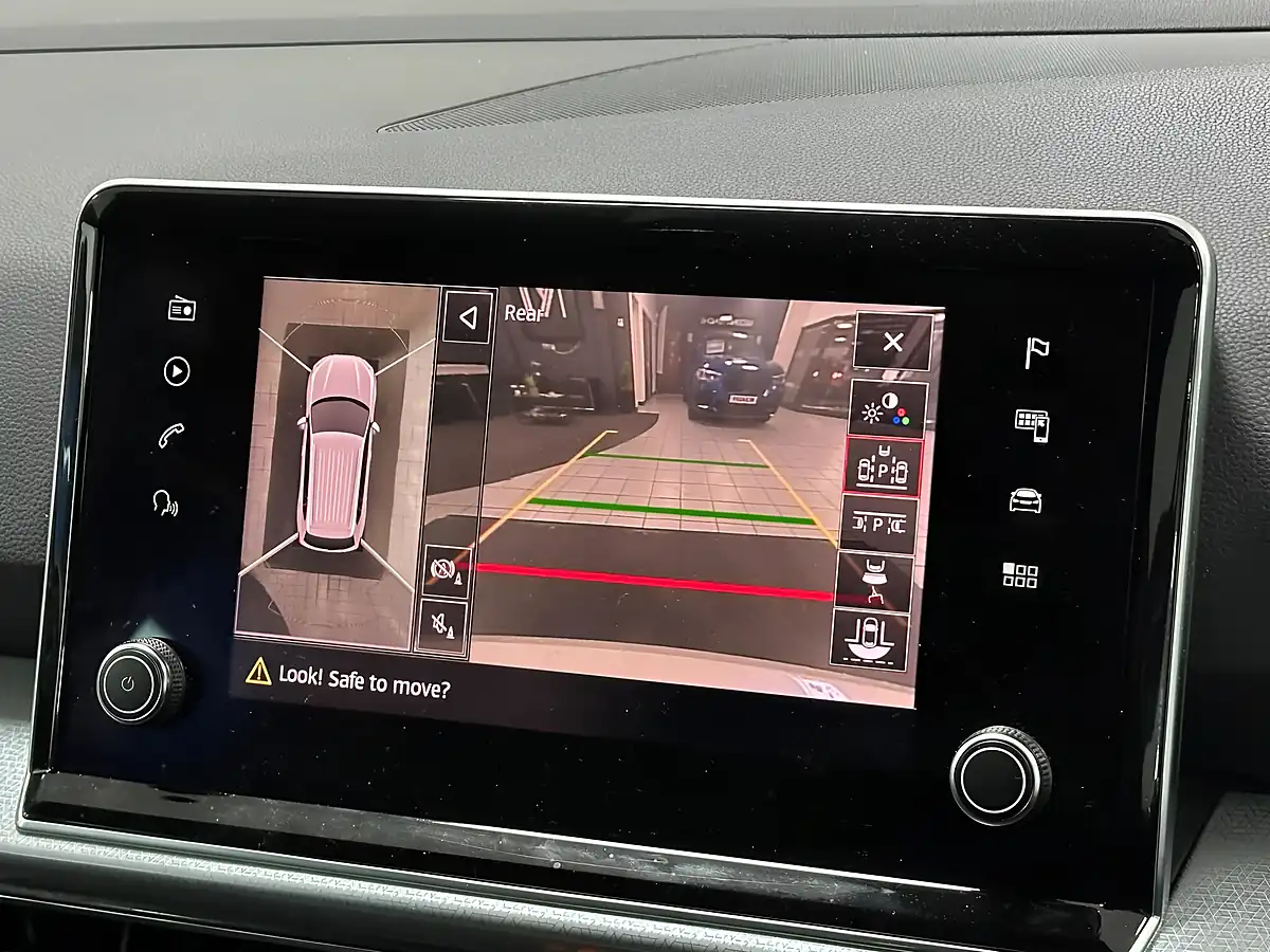 Used 2019 SEAT Tarraco Xcellence Lux White - Interior and Exterior details 16