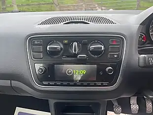Used 2019 Skoda Citigo Se Red - Interior and Exterior details 13