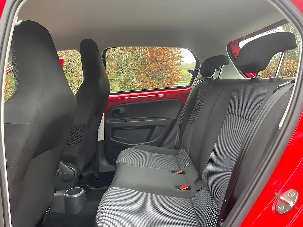 Used 2019 Skoda Citigo Se Red - Interior and Exterior details 19