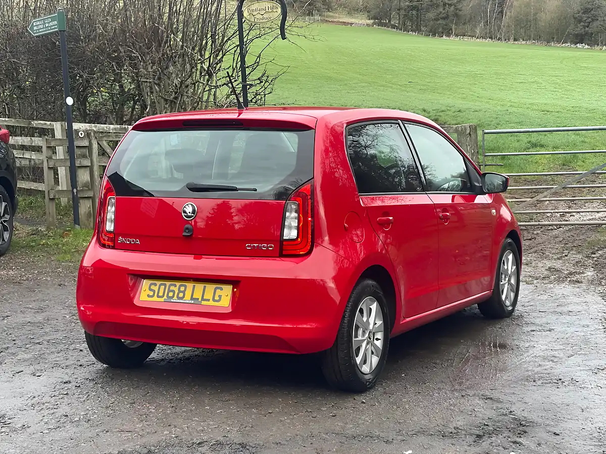 Used 2019 Skoda Citigo Se Red - Interior and Exterior details 2