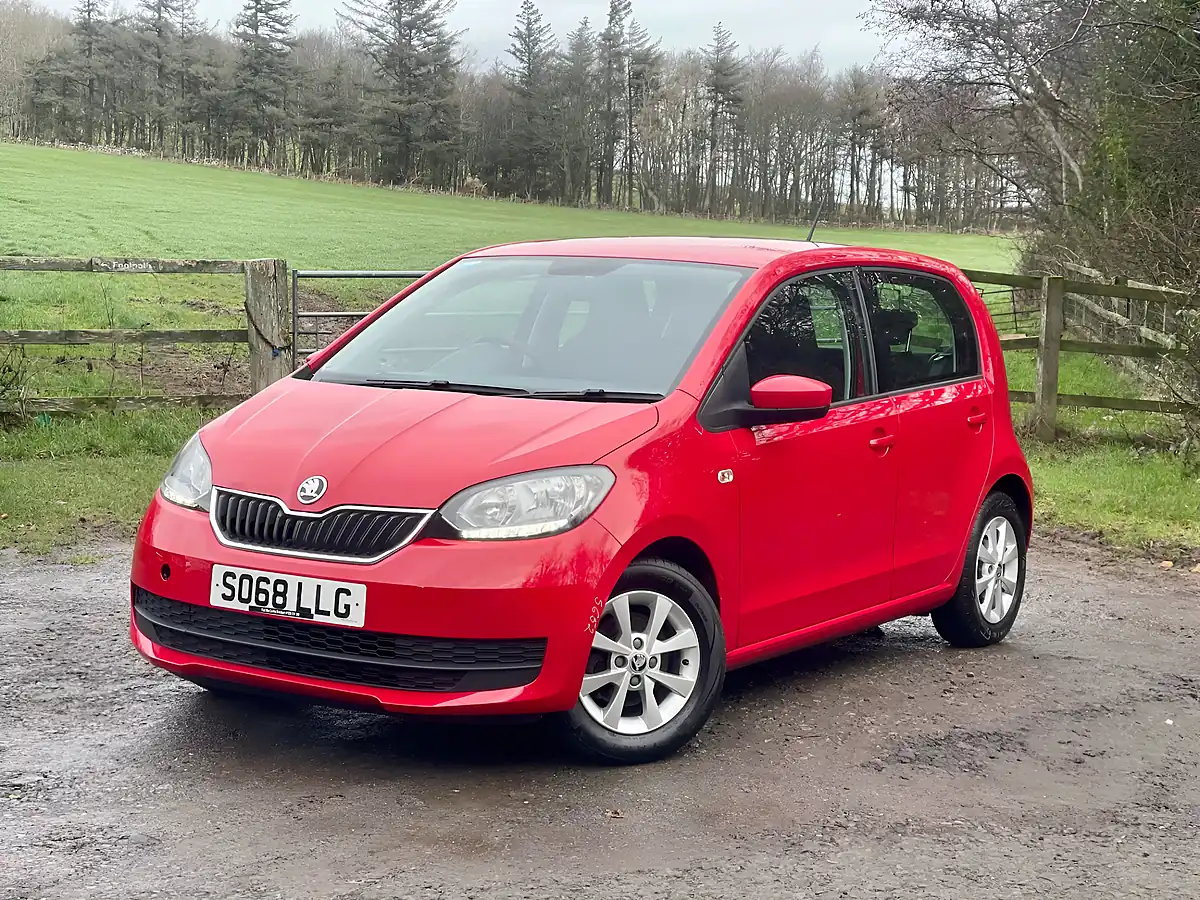 Used 2019 Skoda Citigo Se Red - Interior and Exterior details 3