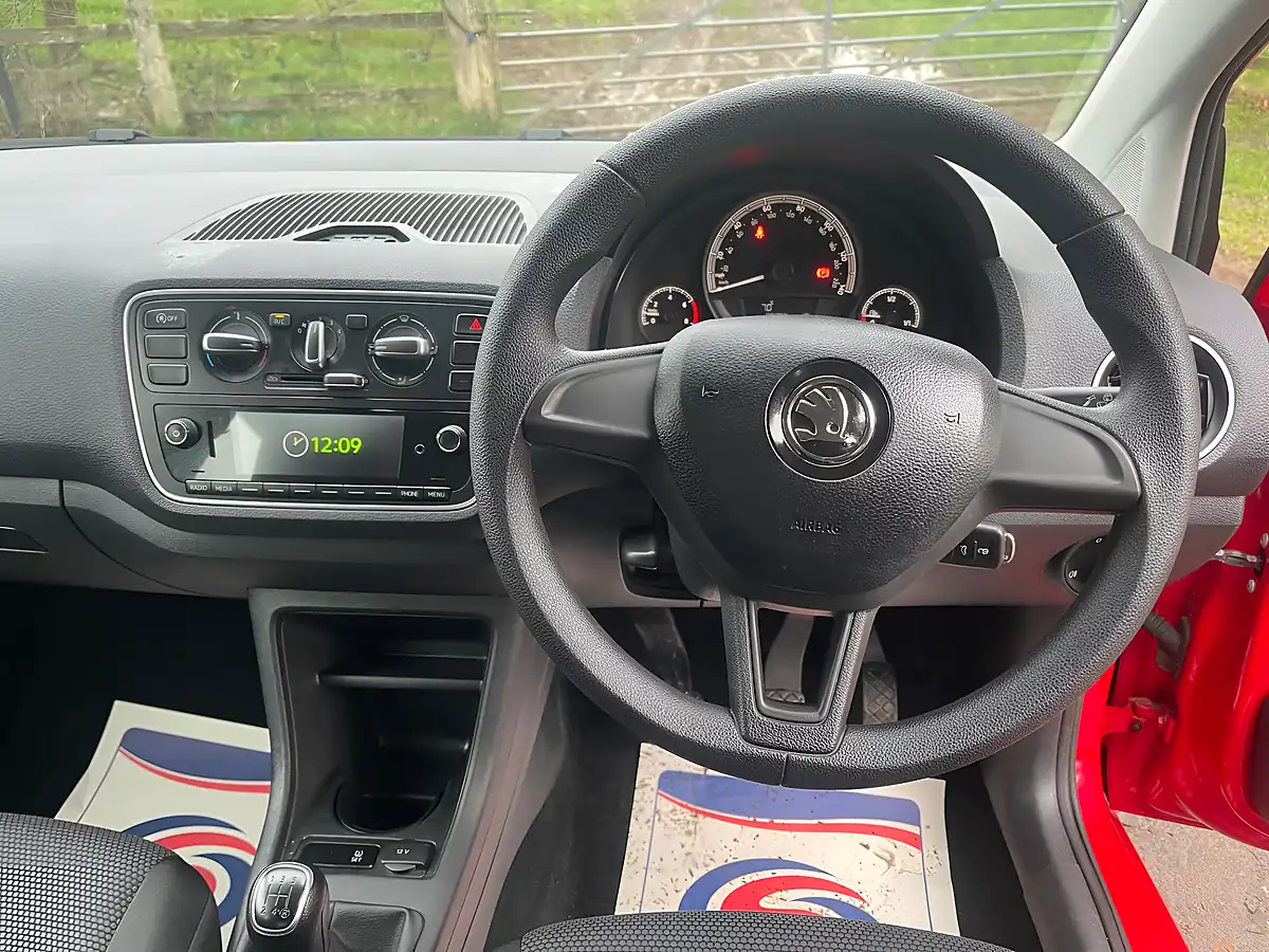 Used 2019 Skoda Citigo Se Red - Interior and Exterior details 9