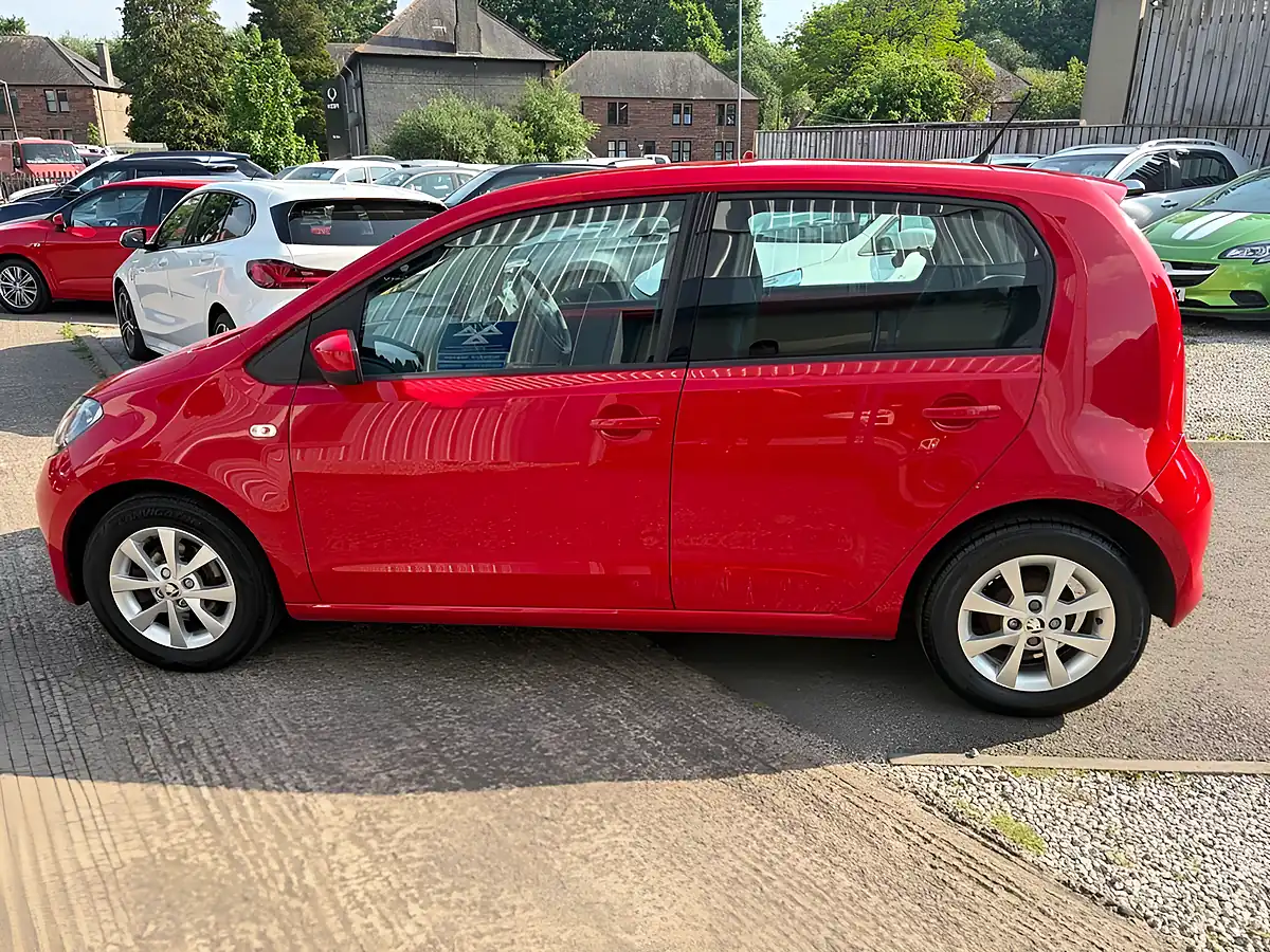 Used 2019 Skoda Citigo Se Red - Interior and Exterior details 5