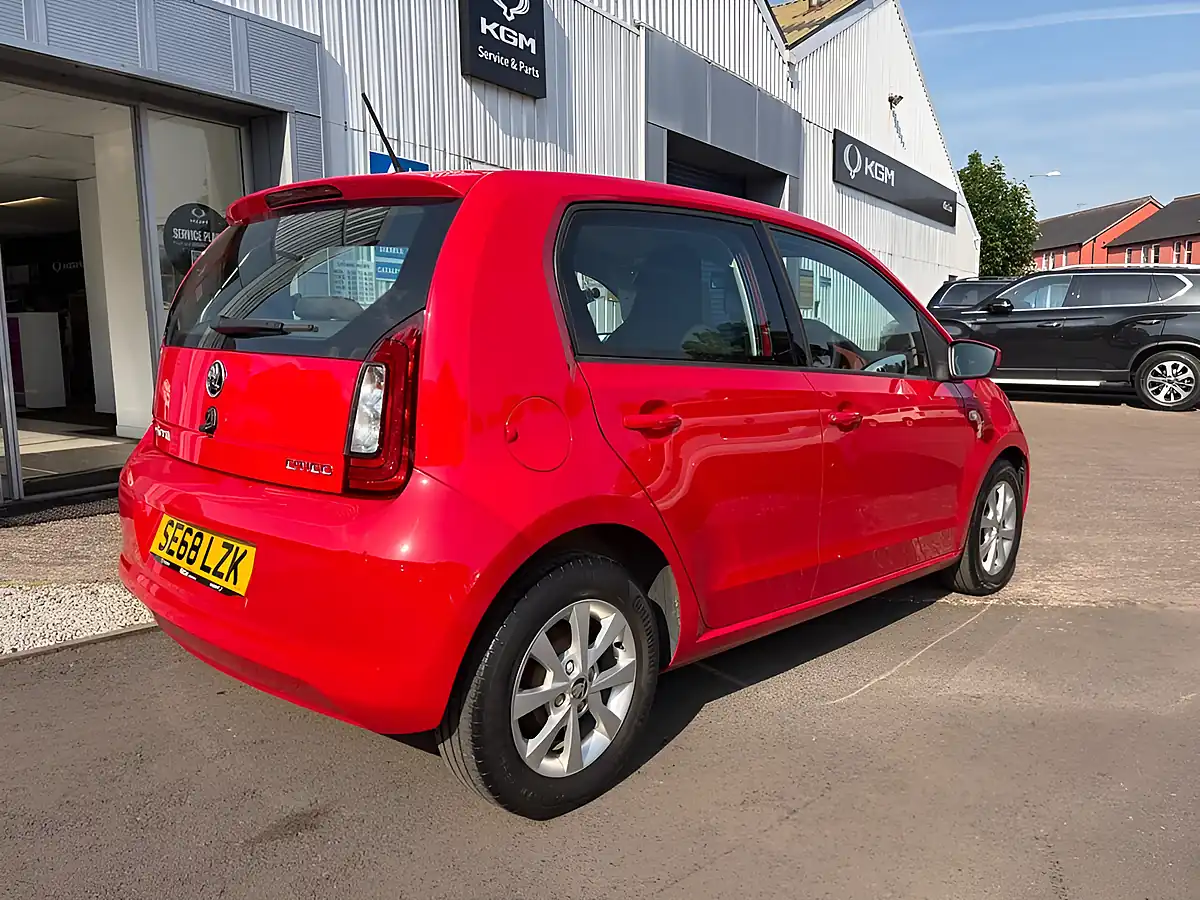 Used 2019 Skoda Citigo Se Red - Interior and Exterior details 8