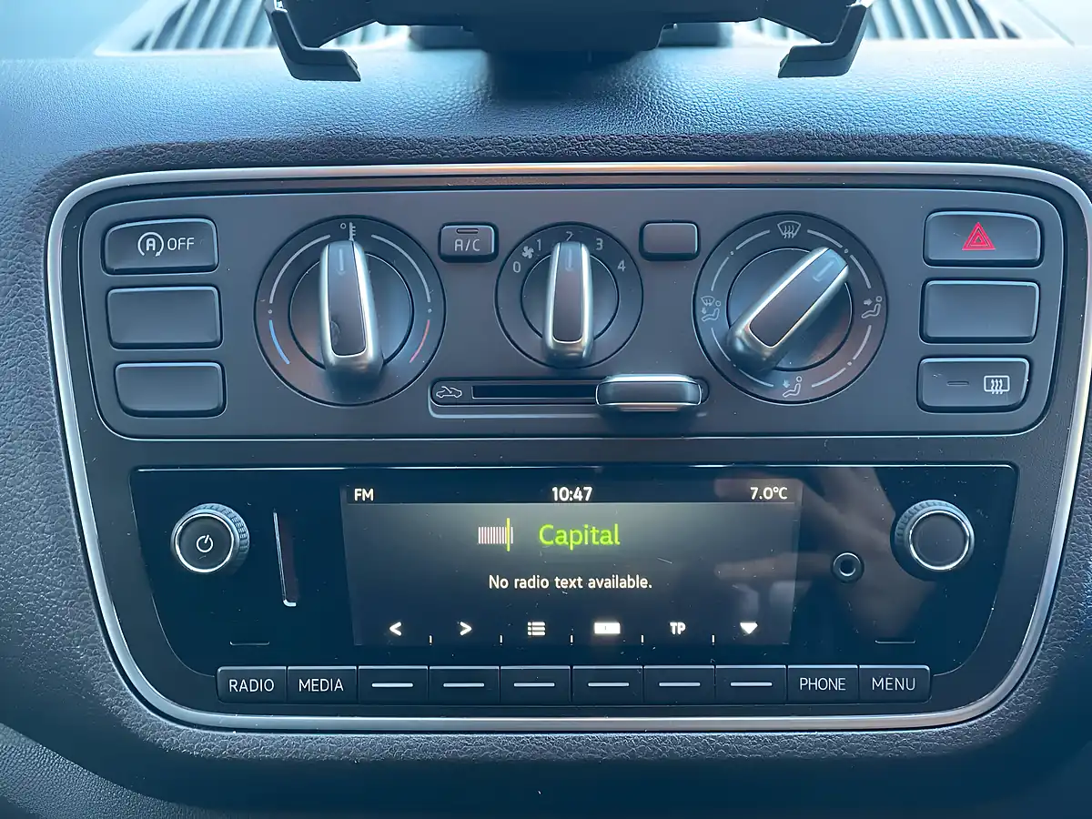 Used 2019 Skoda Citigo Se Red - Interior and Exterior details 11