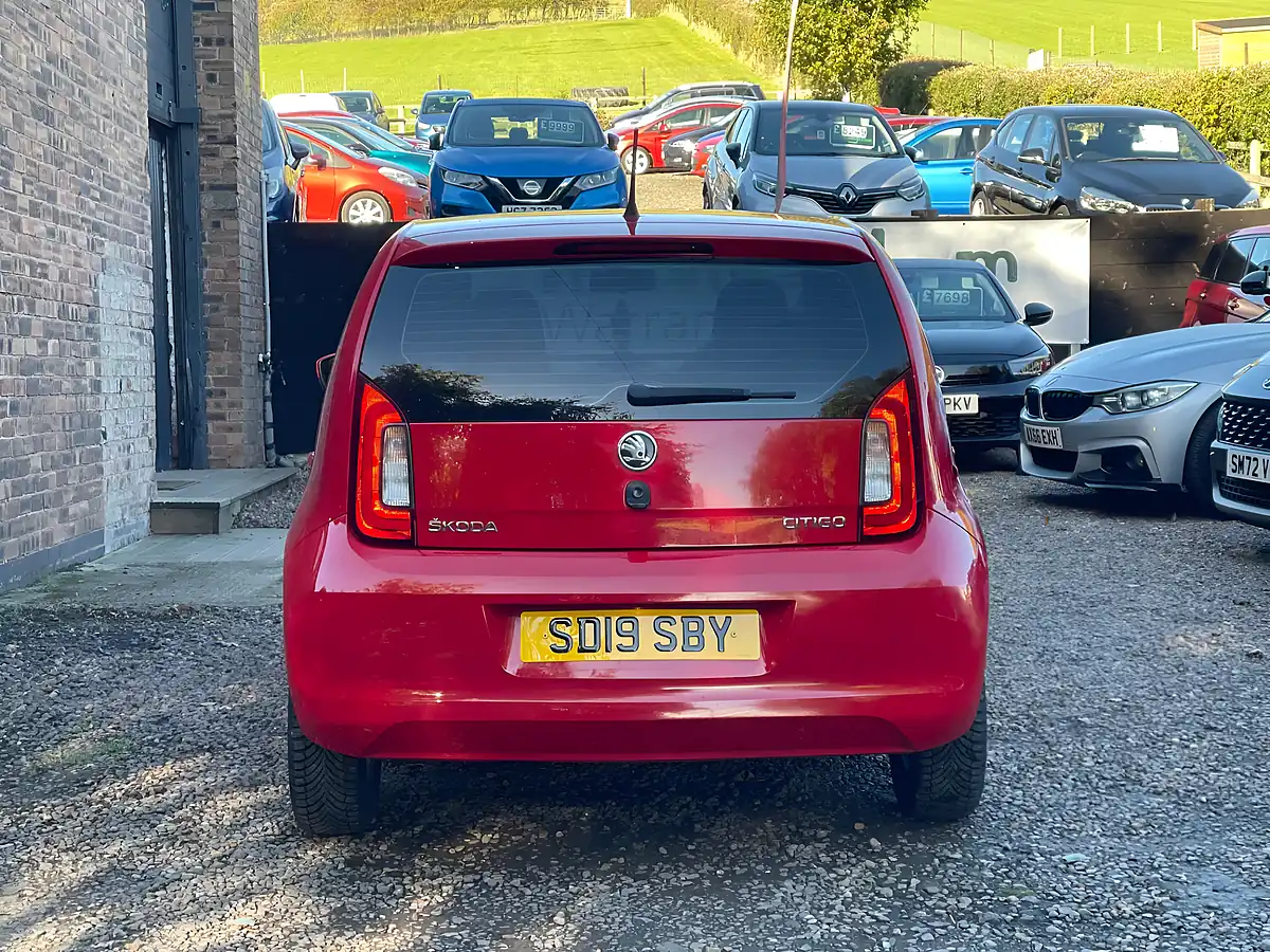 Used 2019 Skoda Citigo Se Red - Interior and Exterior details 3