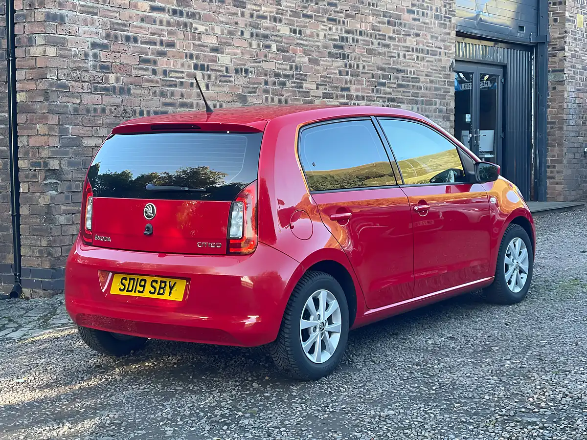 Used 2019 Skoda Citigo Se Red - Interior and Exterior details 4