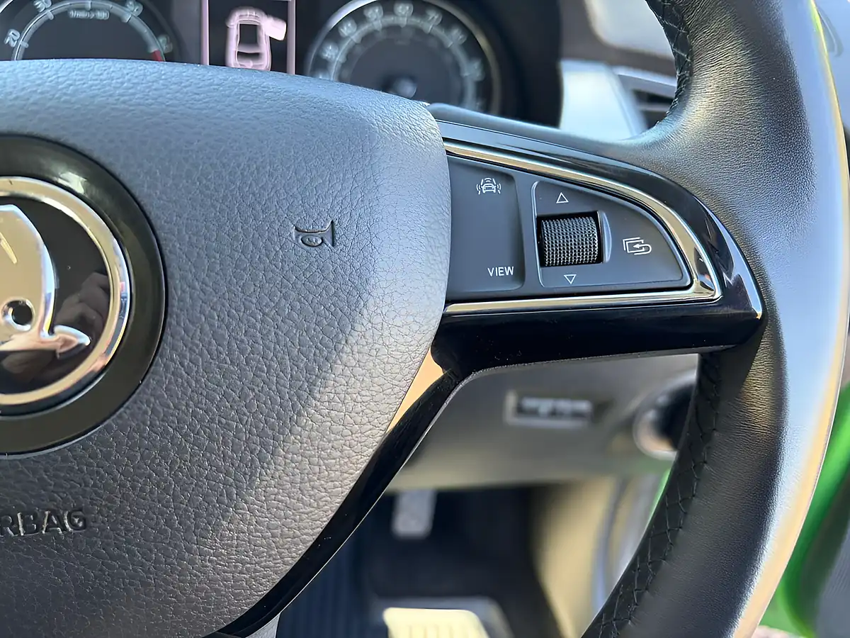 Used 2019 Skoda Fabia Colour Edition Green - Interior and Exterior details 18