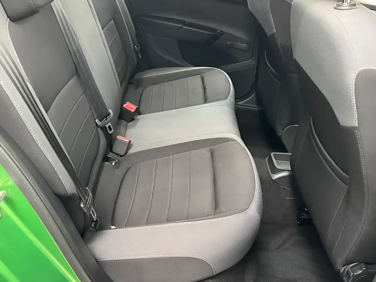 Used 2019 Skoda Fabia Colour Edition Green - Interior and Exterior details 17