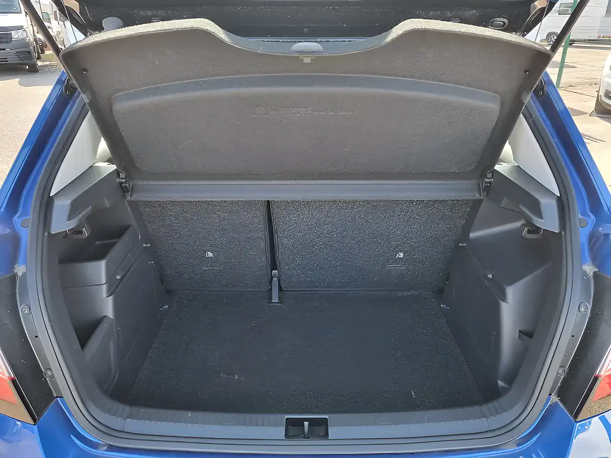 Used 2019 Skoda Fabia Colour Edition Race Blue Metallic - Interior and Exterior details 18