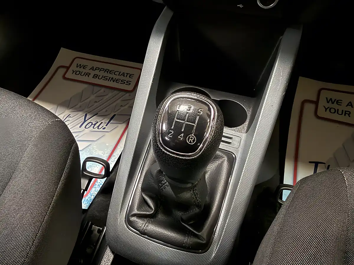 Used 2019 Skoda Fabia S Blue - Interior and Exterior details 11