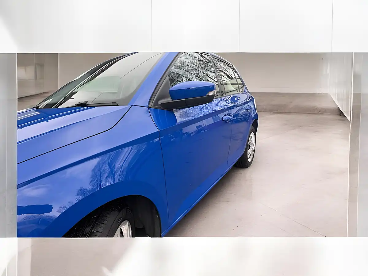 Used 2019 Skoda Fabia S Blue - Interior and Exterior details 10