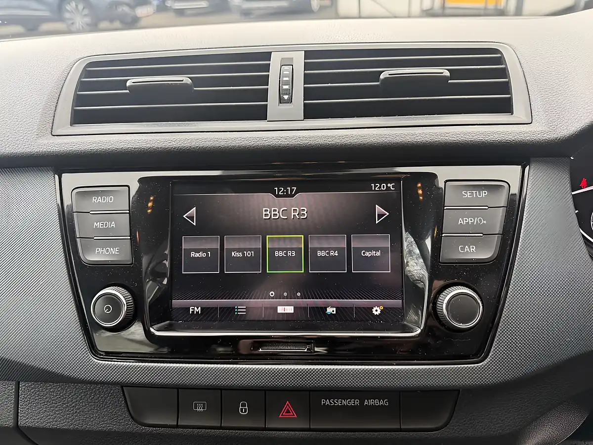 Used 2019 Skoda Fabia S Blue - Interior and Exterior details 18