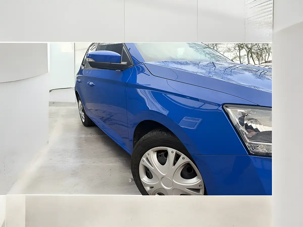 Used 2019 Skoda Fabia S Blue - Interior and Exterior details 6