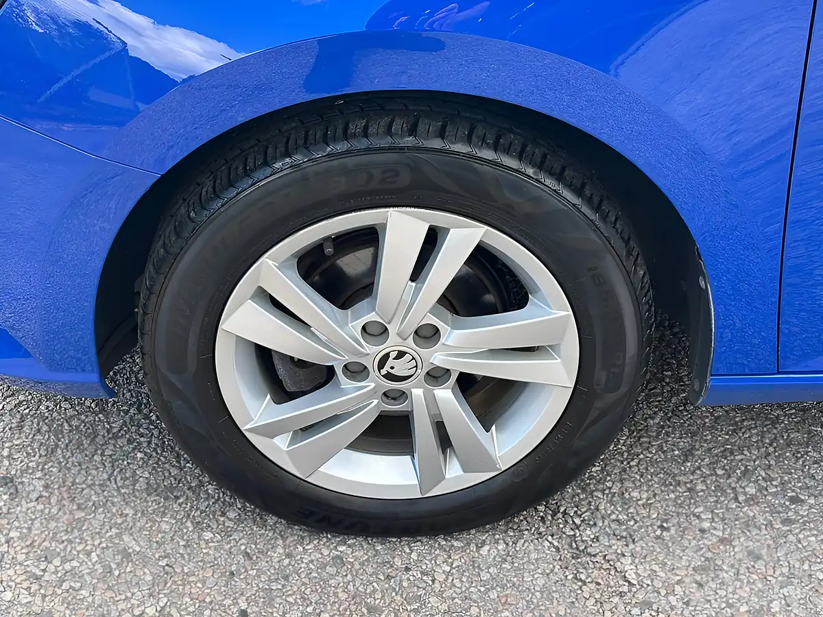 Used 2019 Skoda Fabia Se Blue - Interior and Exterior details 14