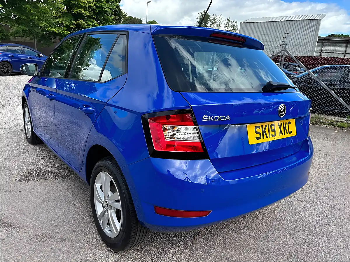 Used 2019 Skoda Fabia Se Blue - Interior and Exterior details 4