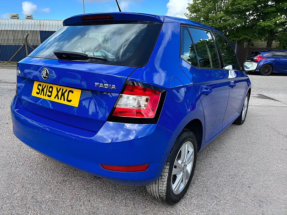 Used 2019 Skoda Fabia Se Blue - Interior and Exterior details 8