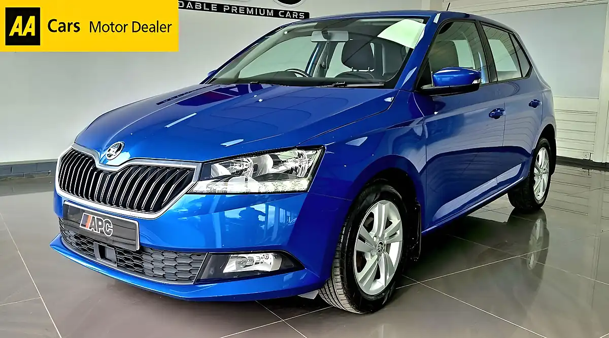 Used 2019 Skoda Fabia Se Blue - Front View