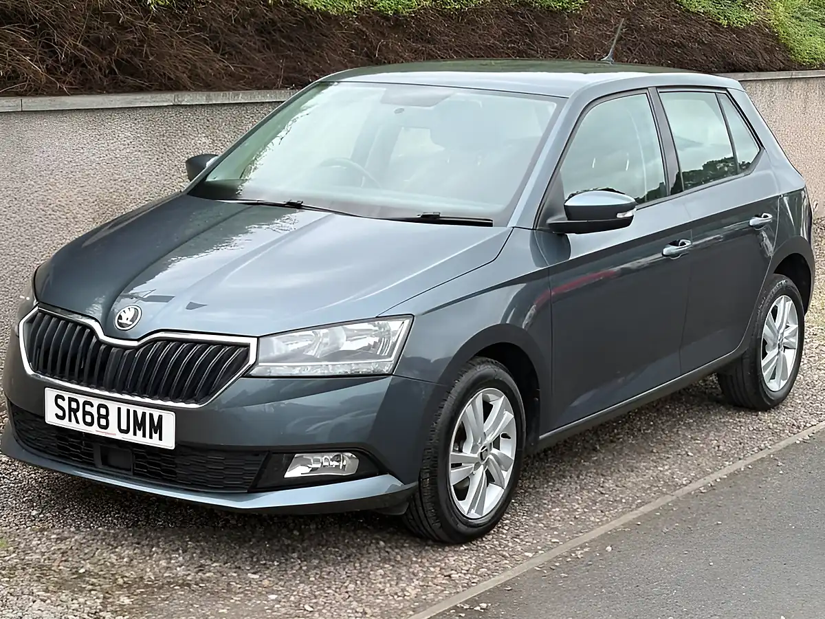 Used 2019 Skoda Fabia Se Grey - Interior and Exterior details 13