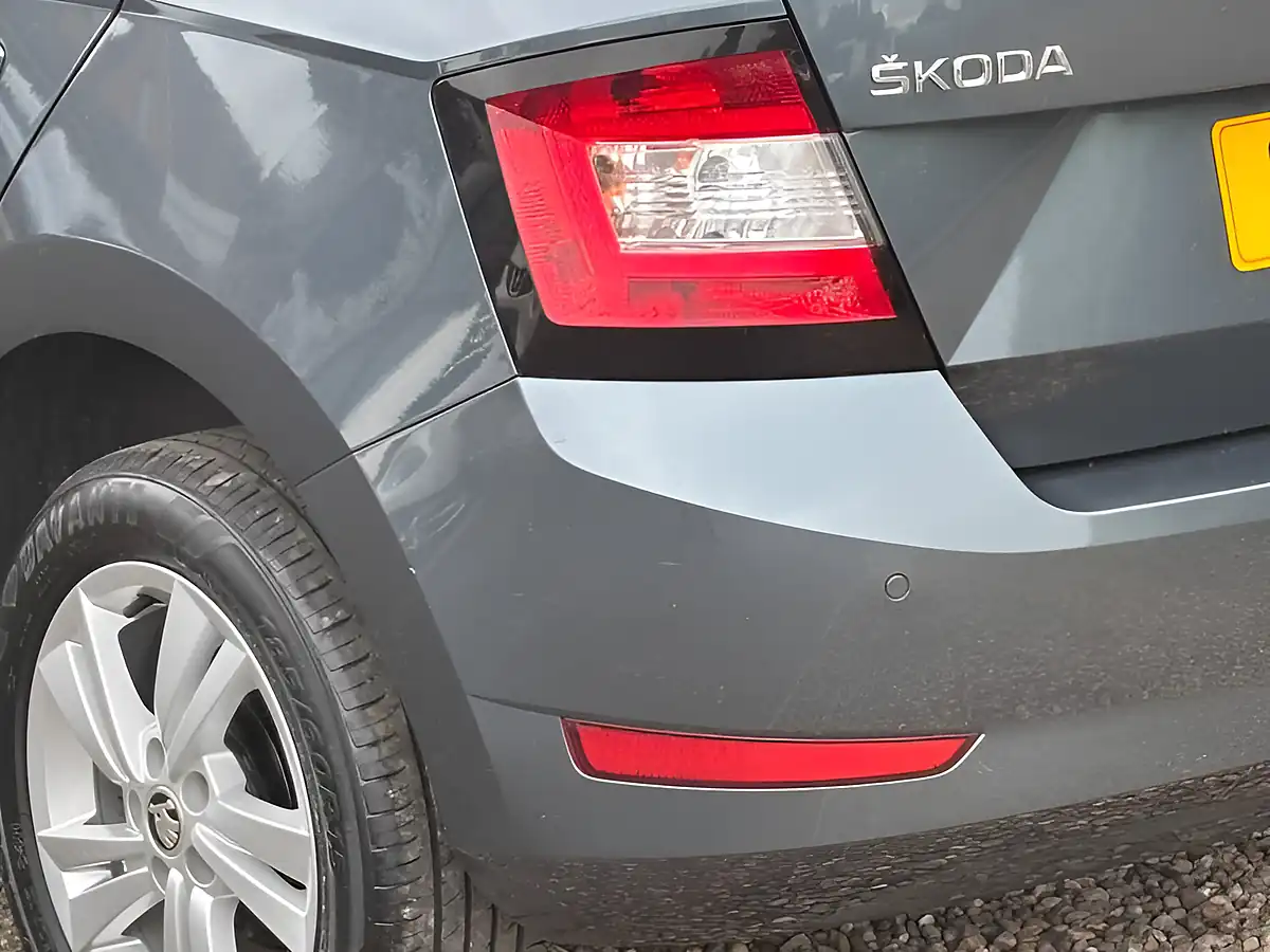 Used 2019 Skoda Fabia Se Grey - Interior and Exterior details 8
