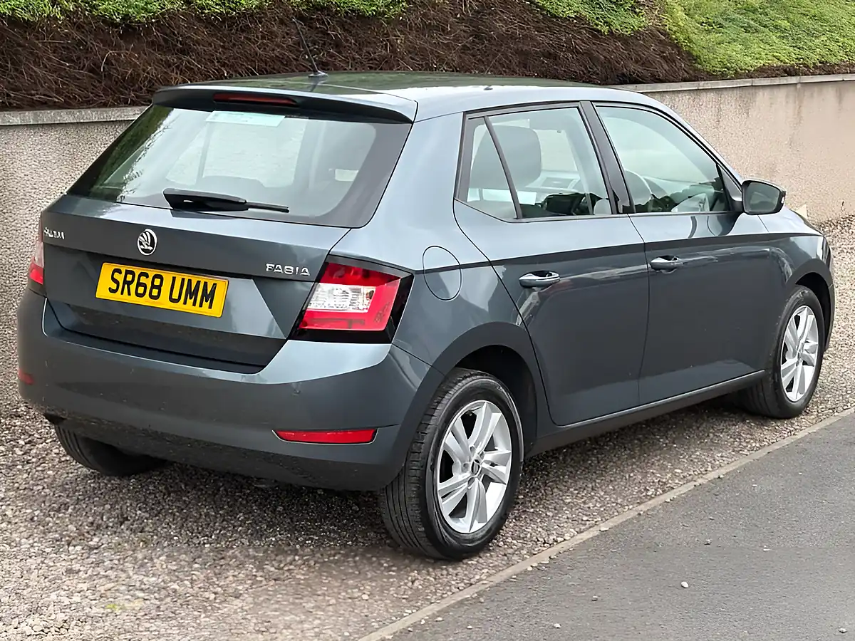 Used 2019 Skoda Fabia Se Grey - Interior and Exterior details 4