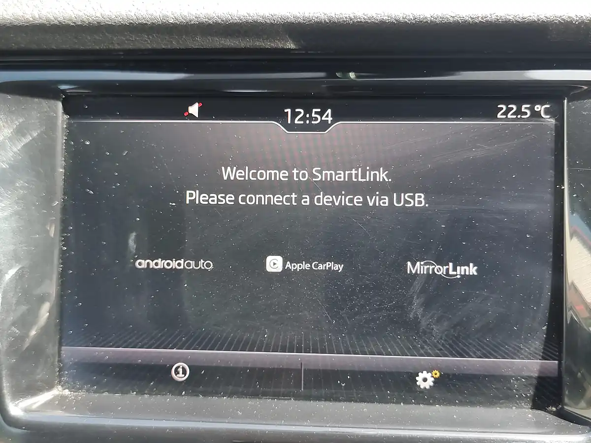 Used 2019 Skoda Fabia Se Grey - Interior and Exterior details 19