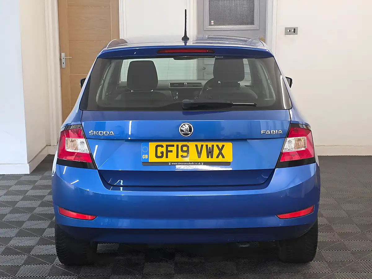 Used 2019 Skoda Fabia Se L Blue - Interior and Exterior details 5