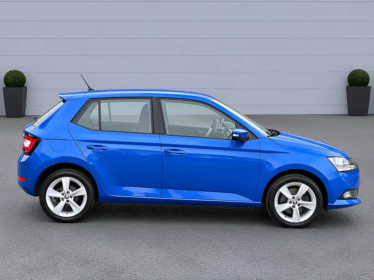 Used 2019 Skoda Fabia Se L Blue - Interior and Exterior details 11