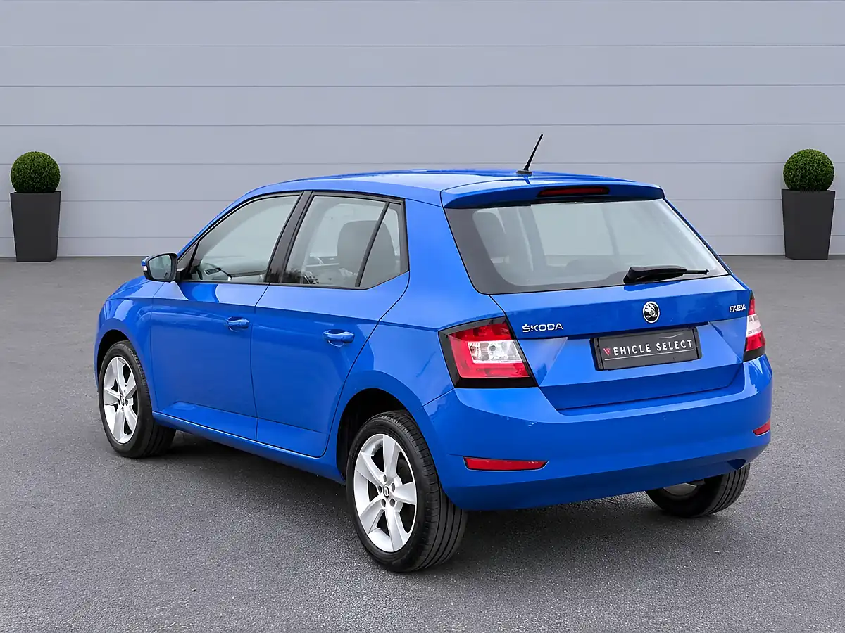 Used 2019 Skoda Fabia Se L Blue - Interior and Exterior details 9