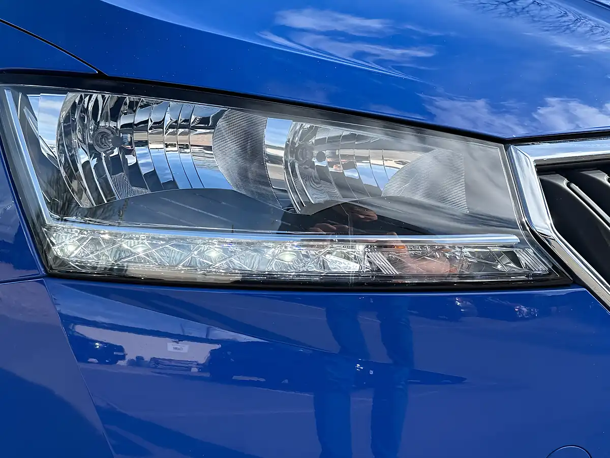 Used 2019 Skoda Fabia Se L Energy Blue - Interior and Exterior details 10