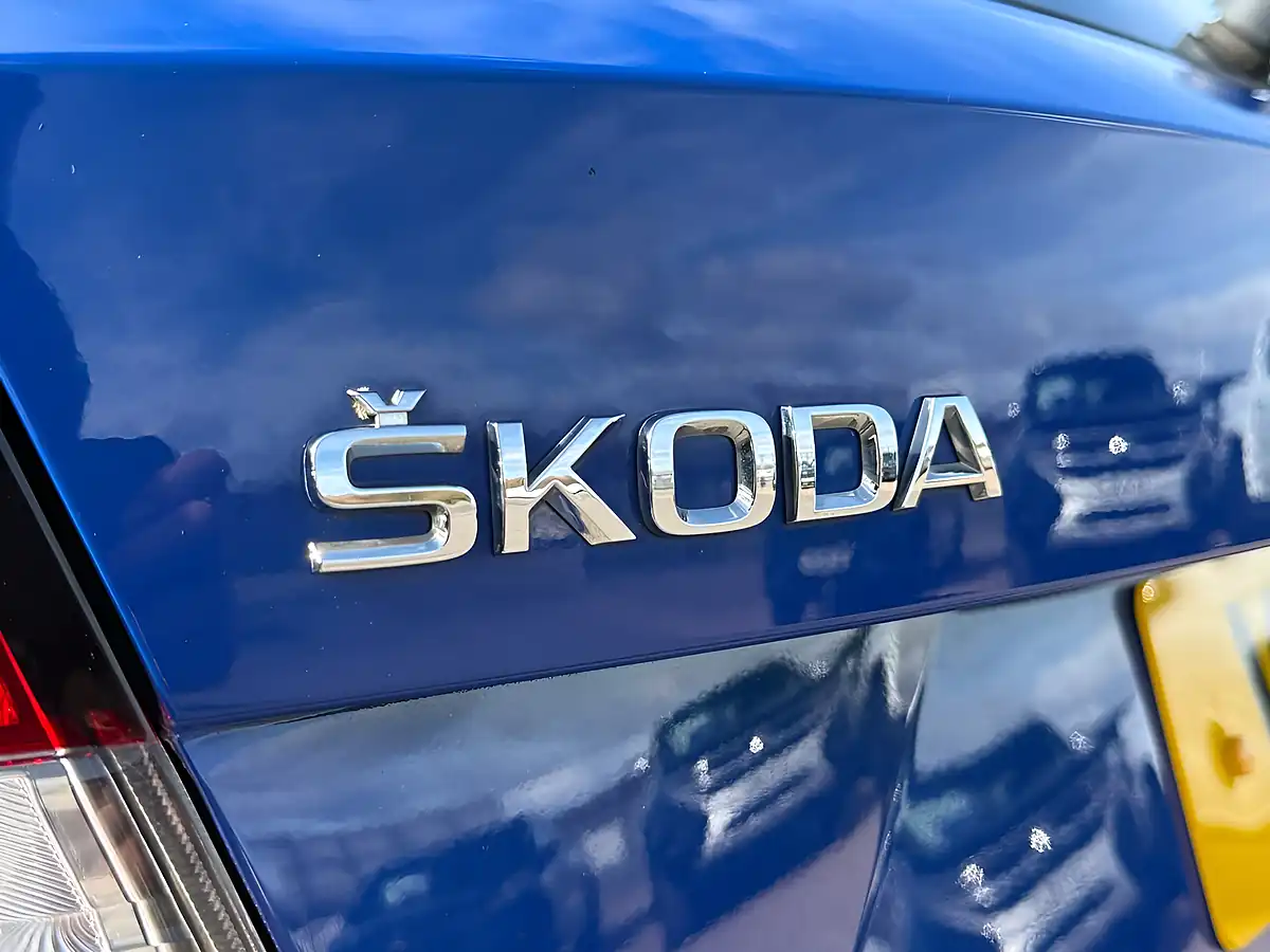 Used 2019 Skoda Fabia Se L Energy Blue - Interior and Exterior details 12