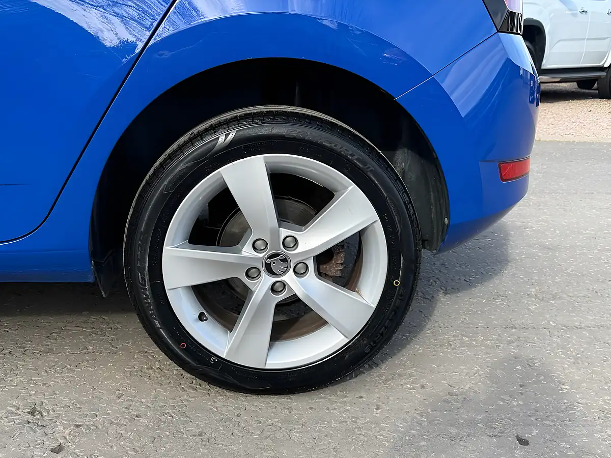 Used 2019 Skoda Fabia Se L Energy Blue - Interior and Exterior details 8