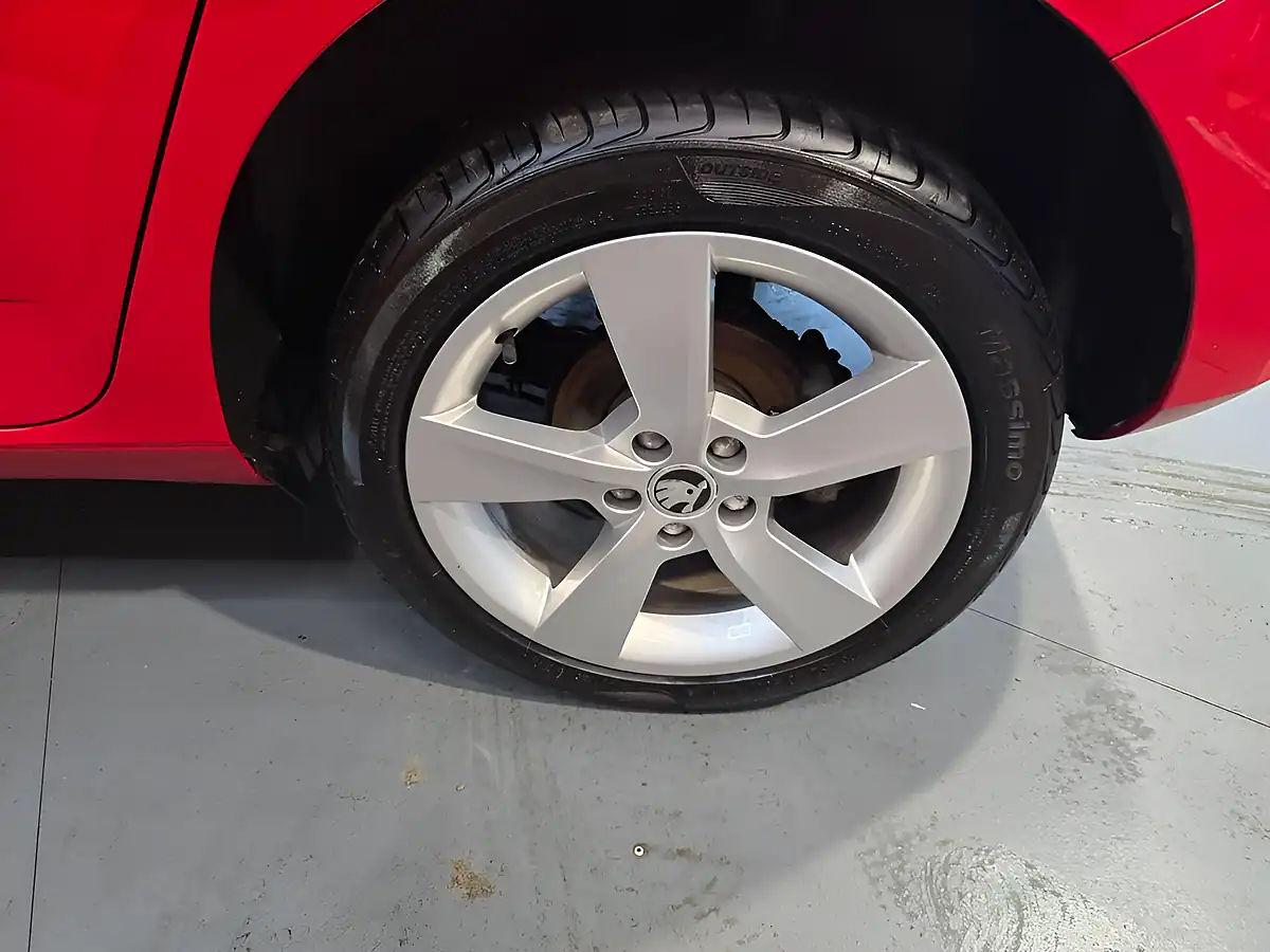 Used 2019 Skoda Fabia Se L Red - Interior and Exterior details 18