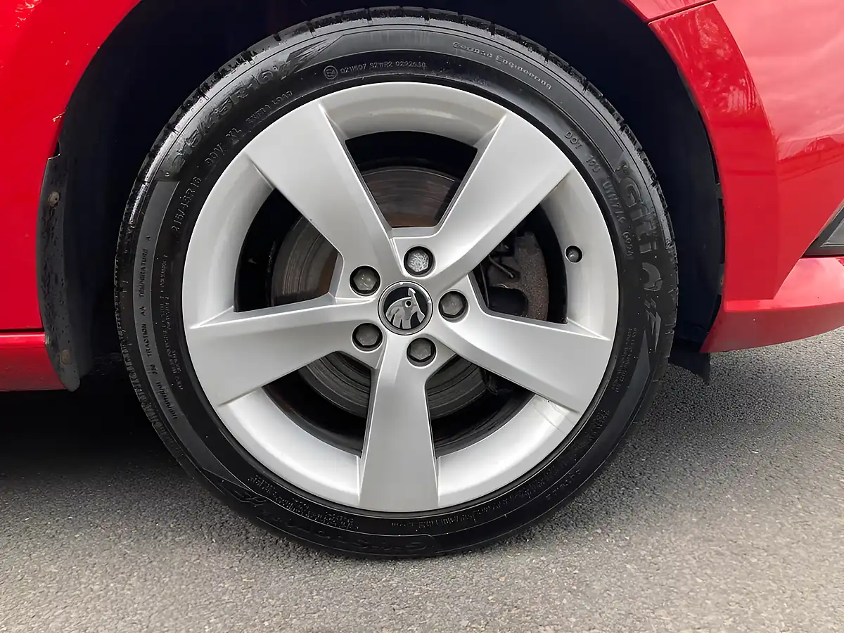 Used 2019 Skoda Fabia Se L Red - Interior and Exterior details 9