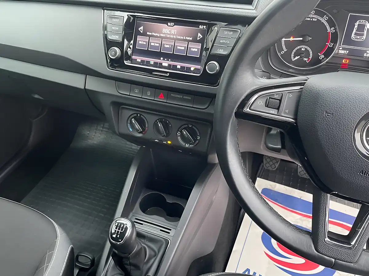 Used 2019 Skoda Fabia Se Silver - Interior and Exterior details 13