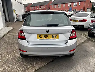 Used 2019 Skoda Fabia Se Silver - Interior and Exterior details 7