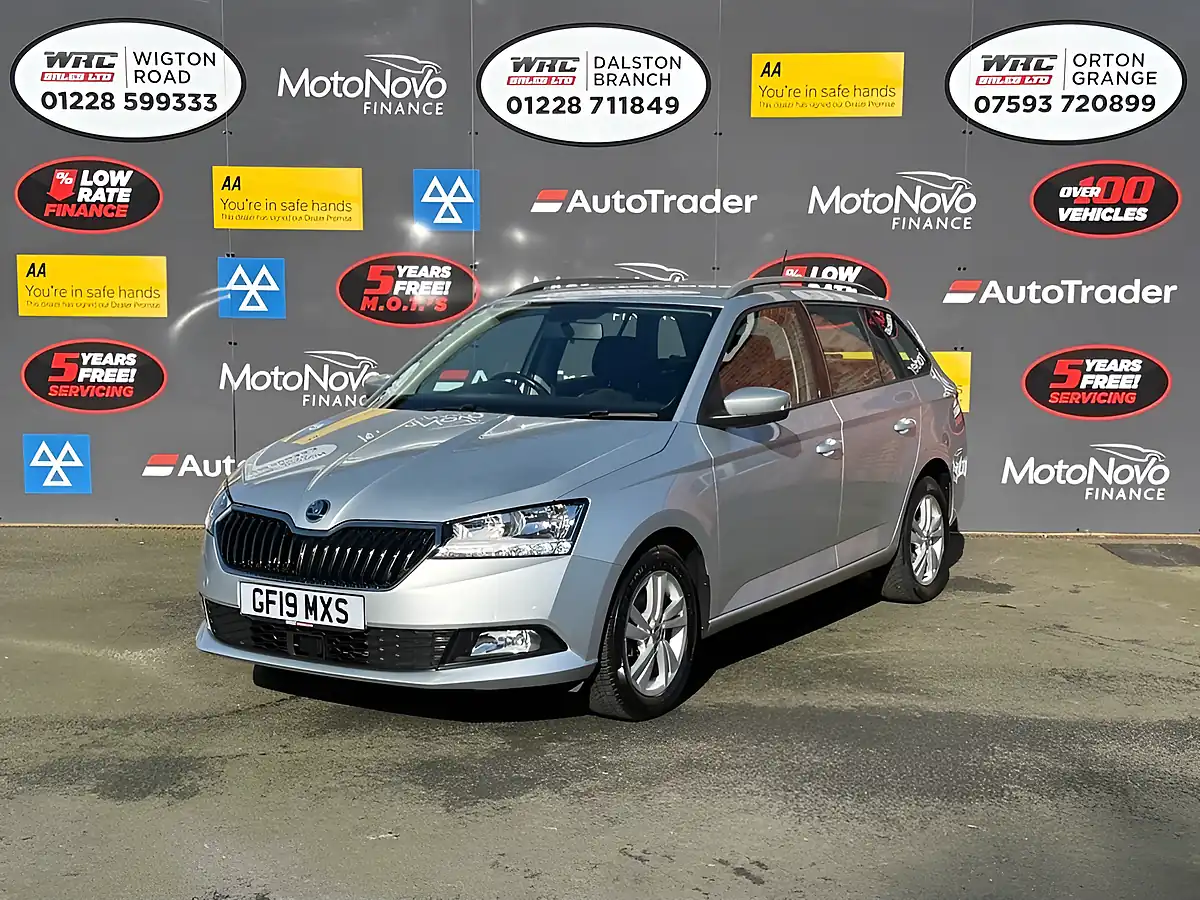 Used 2019 Skoda Fabia Se Silver - Front View