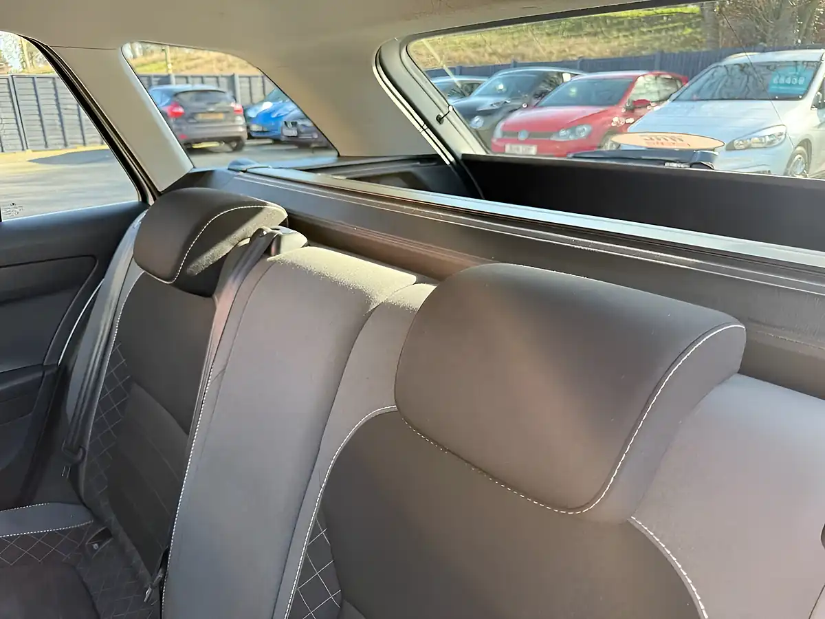 Used 2019 Skoda Fabia Se Silver - Interior and Exterior details 11