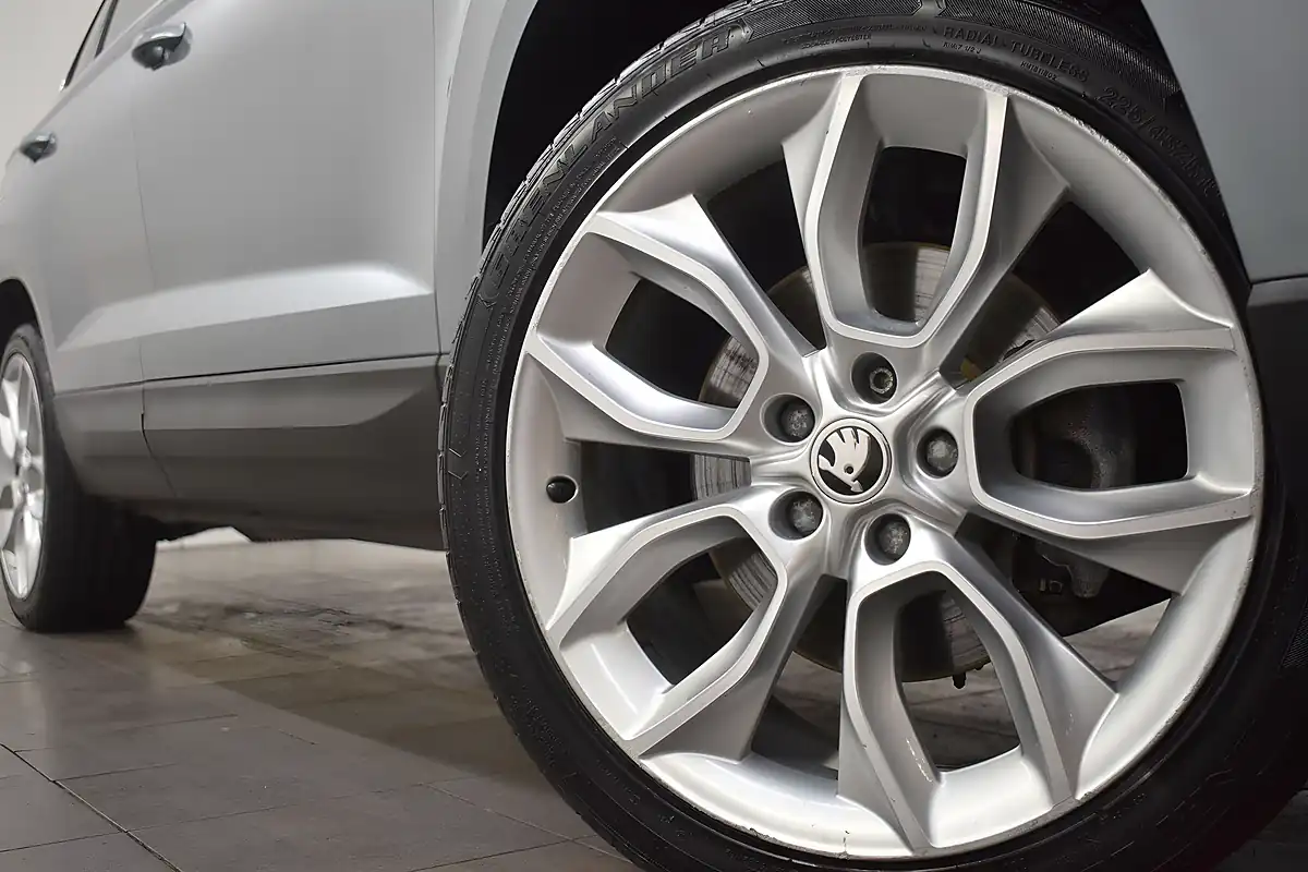 Used 2019 Skoda Karoq Edition Grey - Interior and Exterior details 11