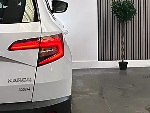 Used 2019 Skoda Karoq Edition White - Interior and Exterior details 11