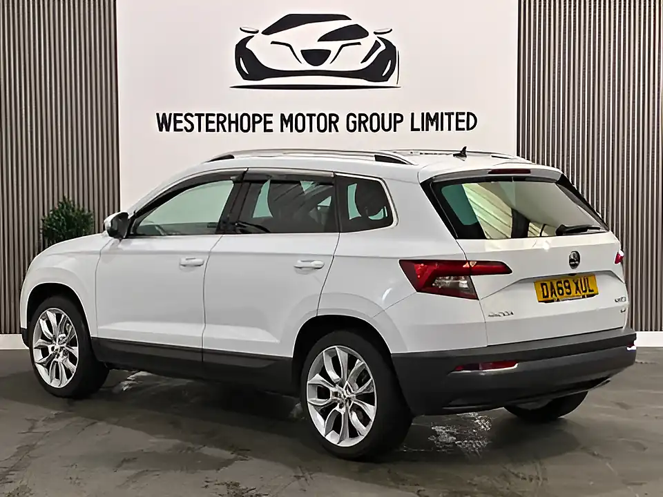Used 2019 Skoda Karoq Edition White - Interior and Exterior details 2