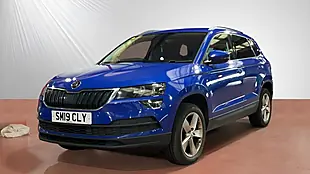 Used 2019 Skoda Karoq Se Blue - Interior and Exterior details 3